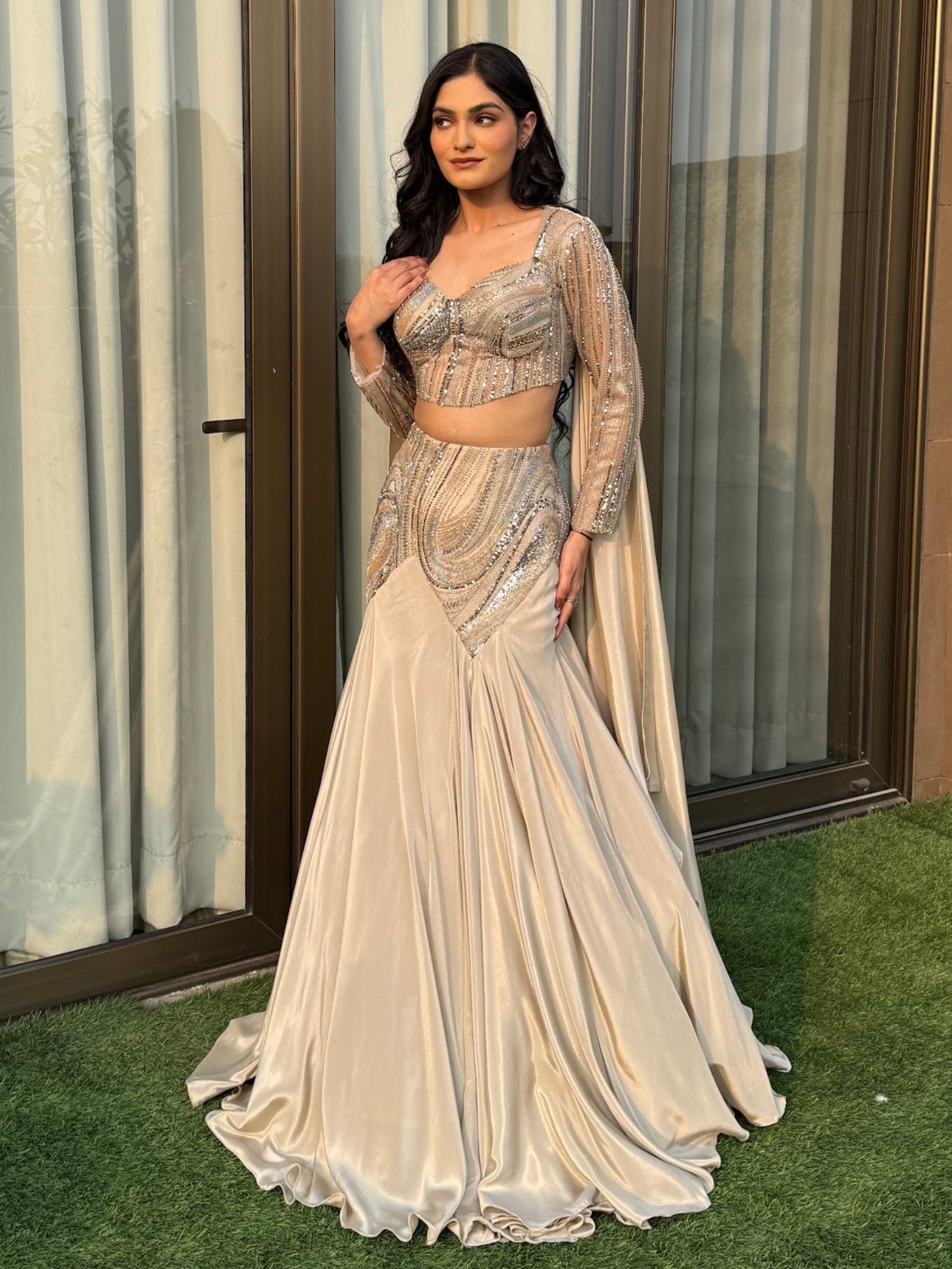 Ivory Flowing corset lehanga